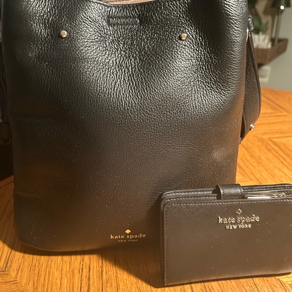 Kate Spade Black Bucket Bag and Wallet - Picture 2 of 15